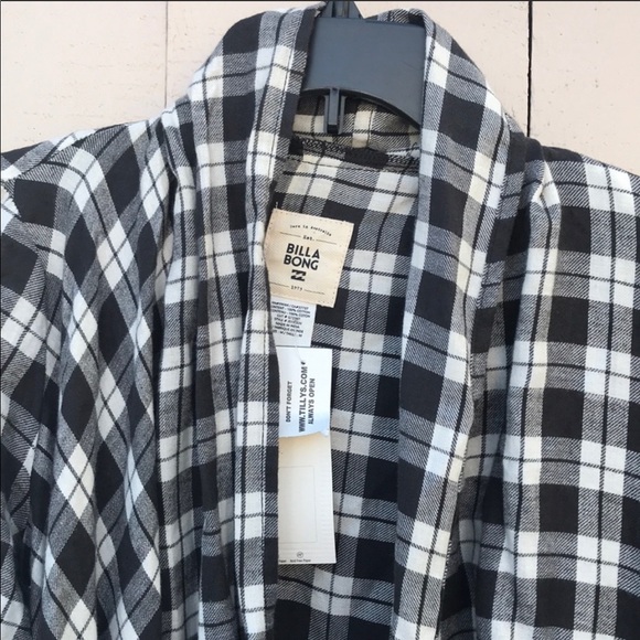 Billabong kimono new with tags! - Picture 2 of 3